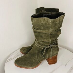 Violet & Red Janine Green Suede Leather Slouch Boots Women’s Size 9M